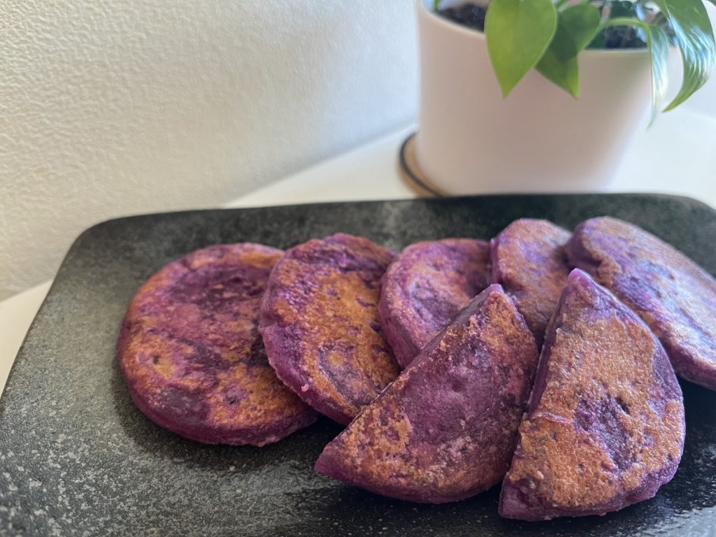 うむくじ天ぷらーThe Secret of Sweet and Delicious Beni-imo (Red Potatoes)Are they different from Murasaki-imo (purple sweet potatoes)Introducing recommended sweets as wel《甘くて美味しい紅芋の秘密》紫芋とは違う？おすすめのお菓子も紹介